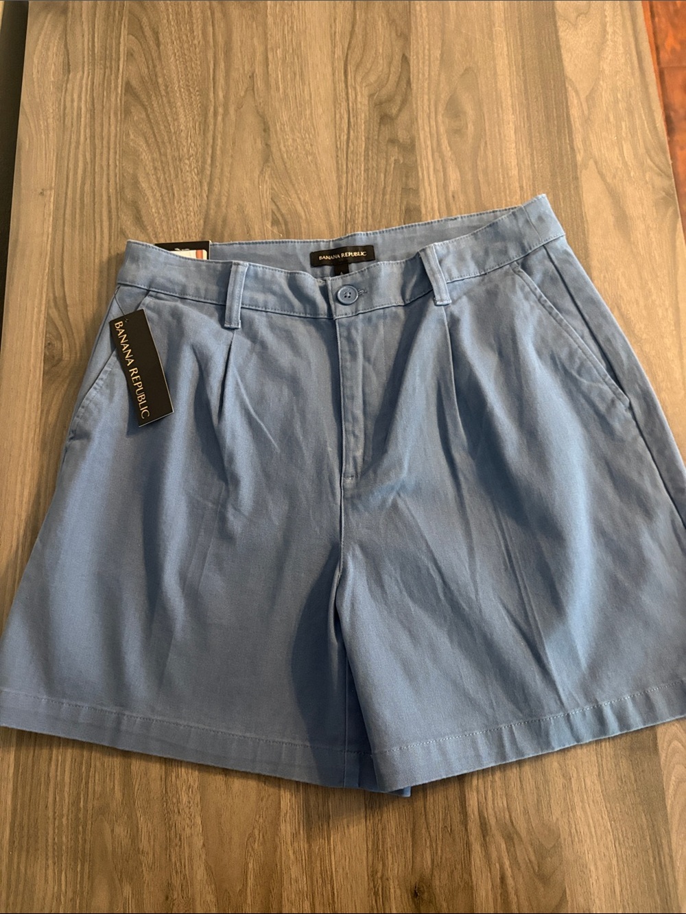 Banana Republic Blue Pleated Women's Shorts